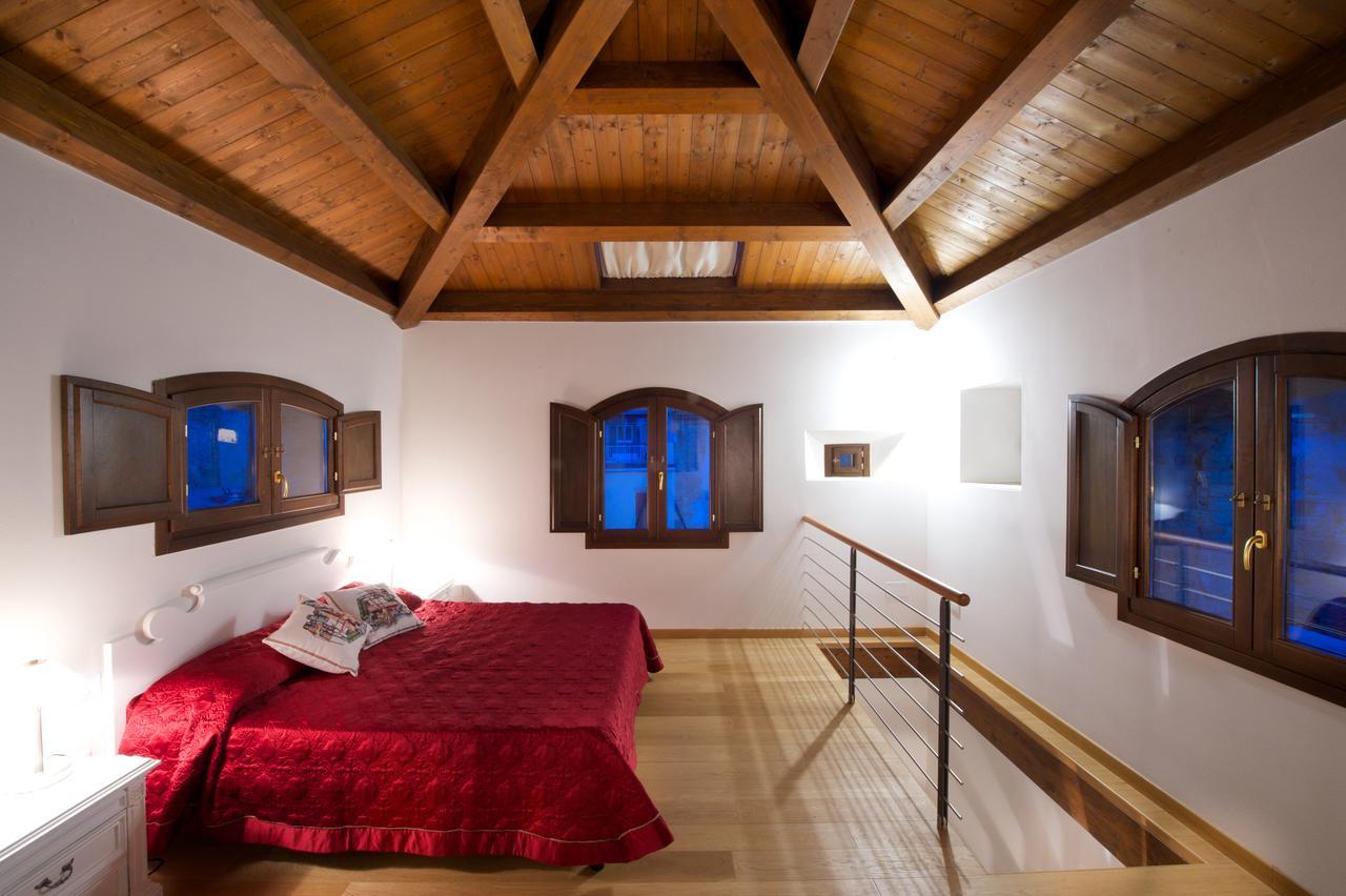 Torre Della Loggia - Dimora Storica - Ortona Bed & Breakfast Exterior photo
