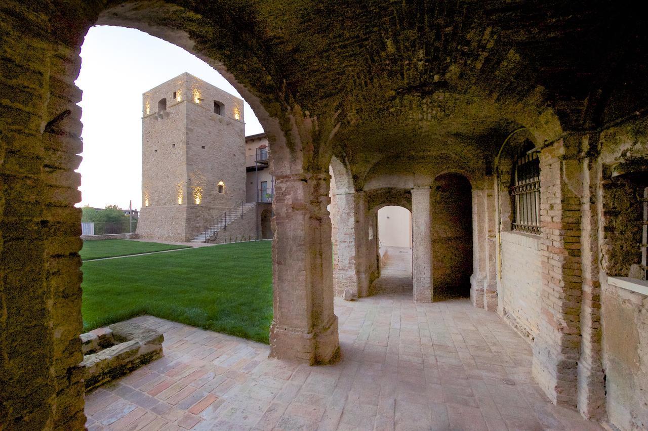 Torre Della Loggia - Dimora Storica - Ortona Bed & Breakfast Exterior photo
