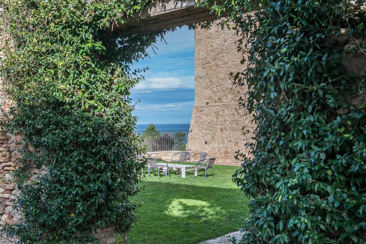 Torre Della Loggia - Dimora Storica - Ortona Bed & Breakfast Exterior photo