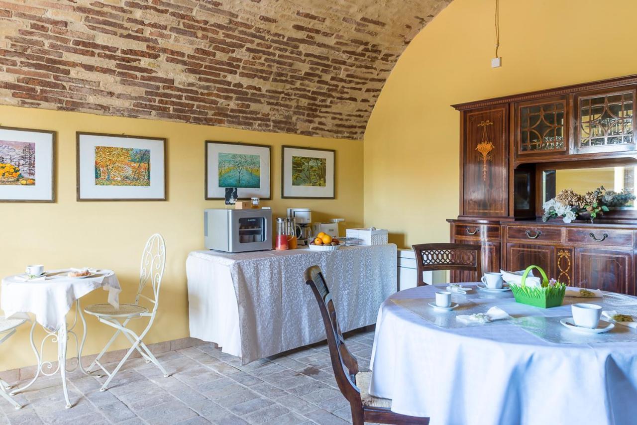 Torre Della Loggia - Dimora Storica - Ortona Bed & Breakfast Exterior photo