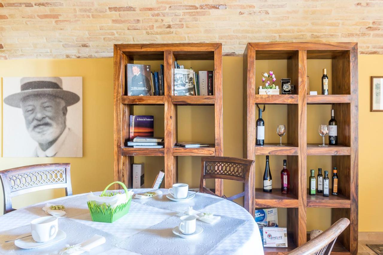 Torre Della Loggia - Dimora Storica - Ortona Bed & Breakfast Exterior photo