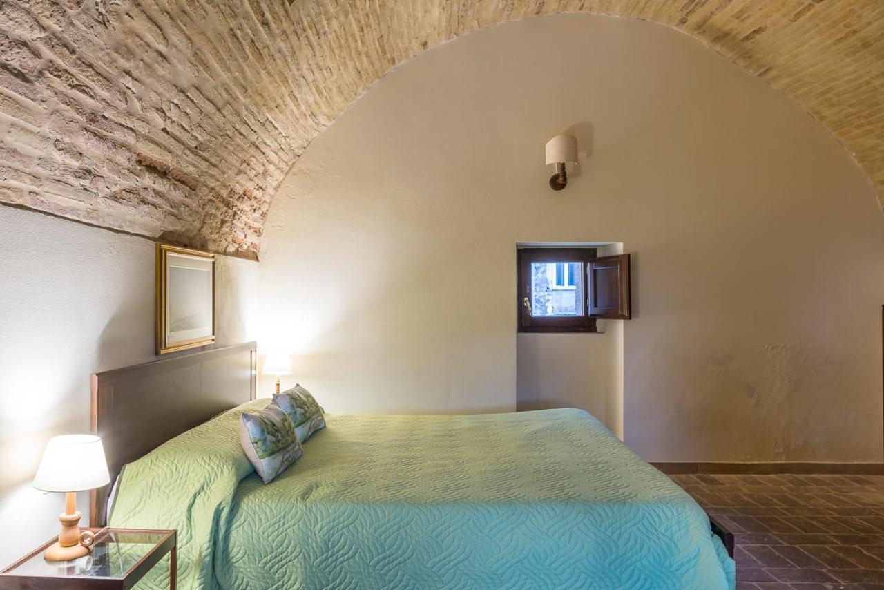 Torre Della Loggia - Dimora Storica - Ortona Bed & Breakfast Exterior photo